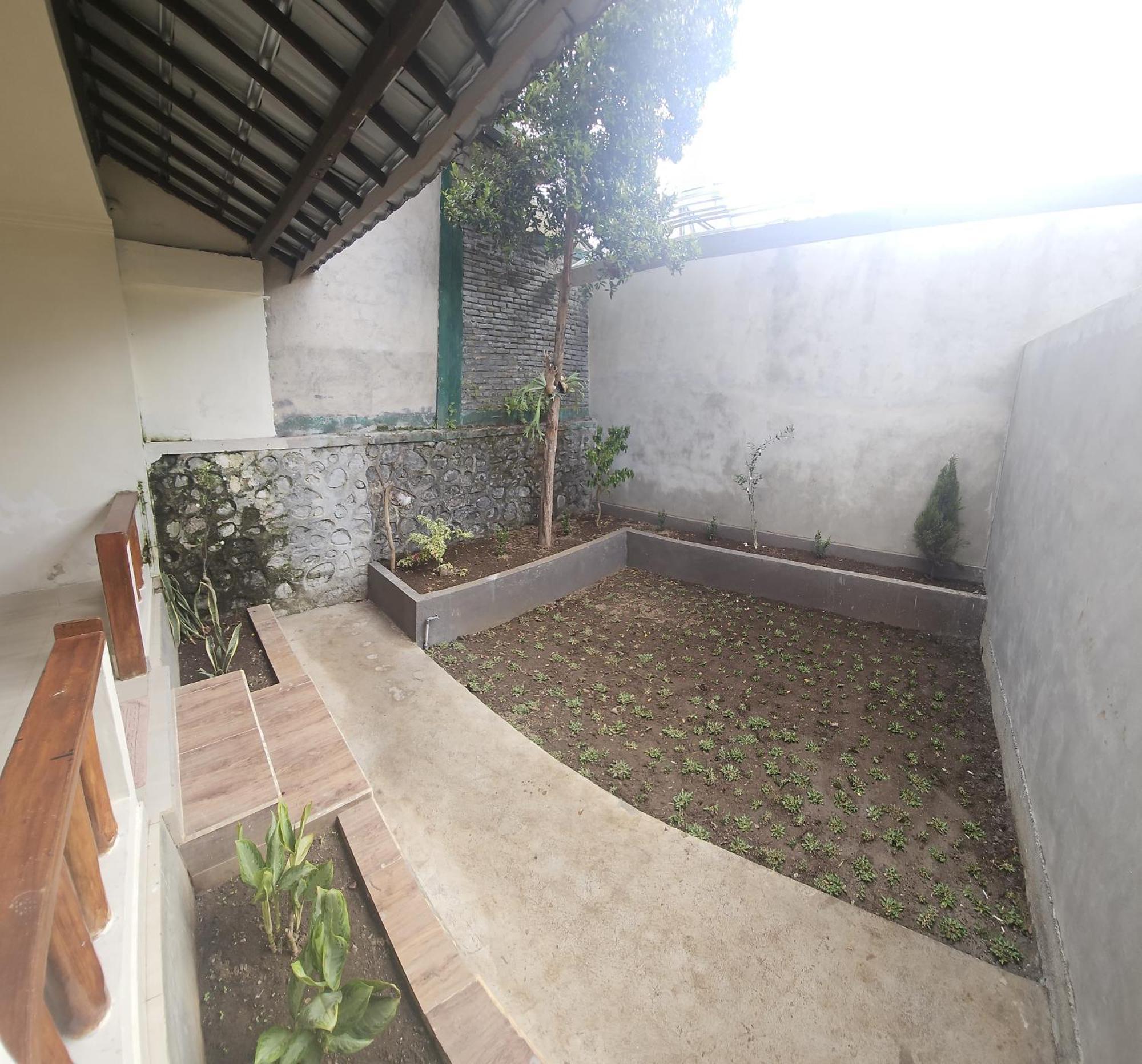 Rinjani Trekking Center Hotel Senaru Exterior foto